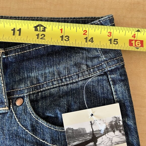 NWT Excess Women's Blue Denim Cropped Jeans Size 6 Stretch Mid Rise Tapered Leg - Picture 9 of 12